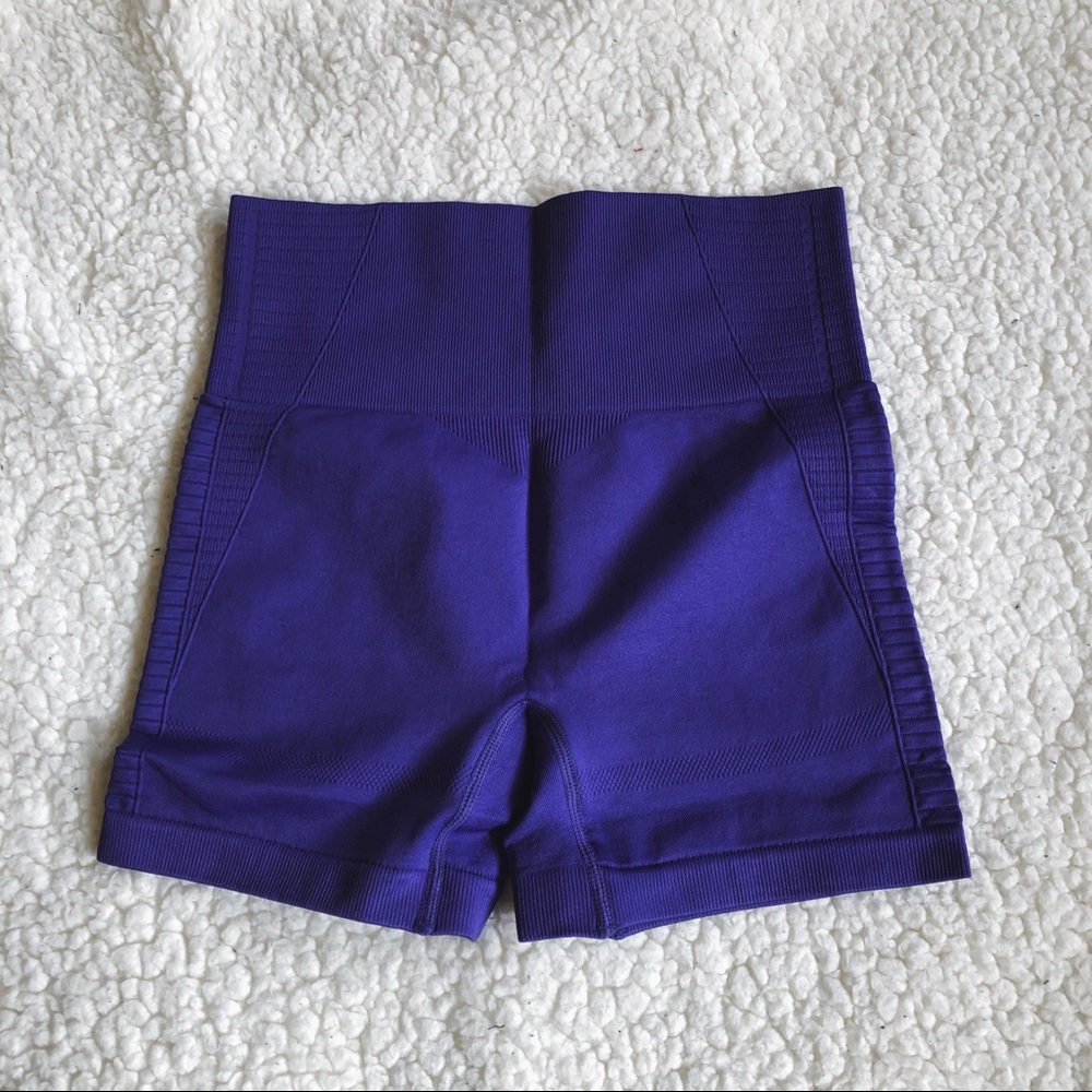 NEW! Purple Energy Seamless Women Shorts